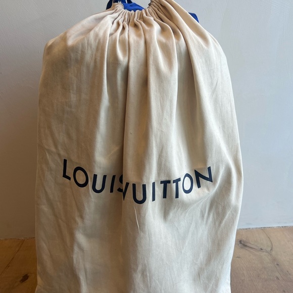 Louis Vuitton Horizon Soft Duffle 55 - Picture 9 of 9